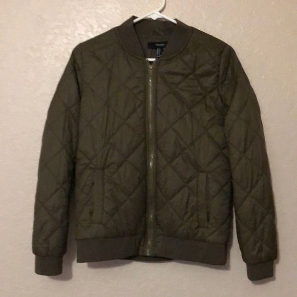 Forever 21 Jackets & Blazers - Forever 21 Puffer Coat in size small